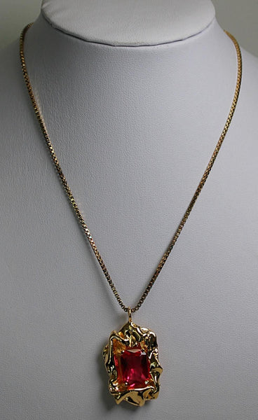 STERLING KING Ladies Edith Pink Gold Tone Crystal Pendant Necklace OS NEW