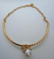 VERSACE Ladies Gold Tone Medusa Faux Pearl Drop Choker Necklace OS NEW RRP830