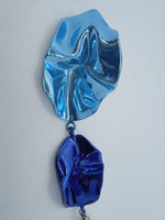 STERLING KING Ladies Blue Pearl Drop Bluebell Pleat Earrings One Size NEW